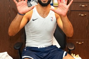 关于穆雷连续七场比赛得分超过大胜，切尔西挑战极限！的信息