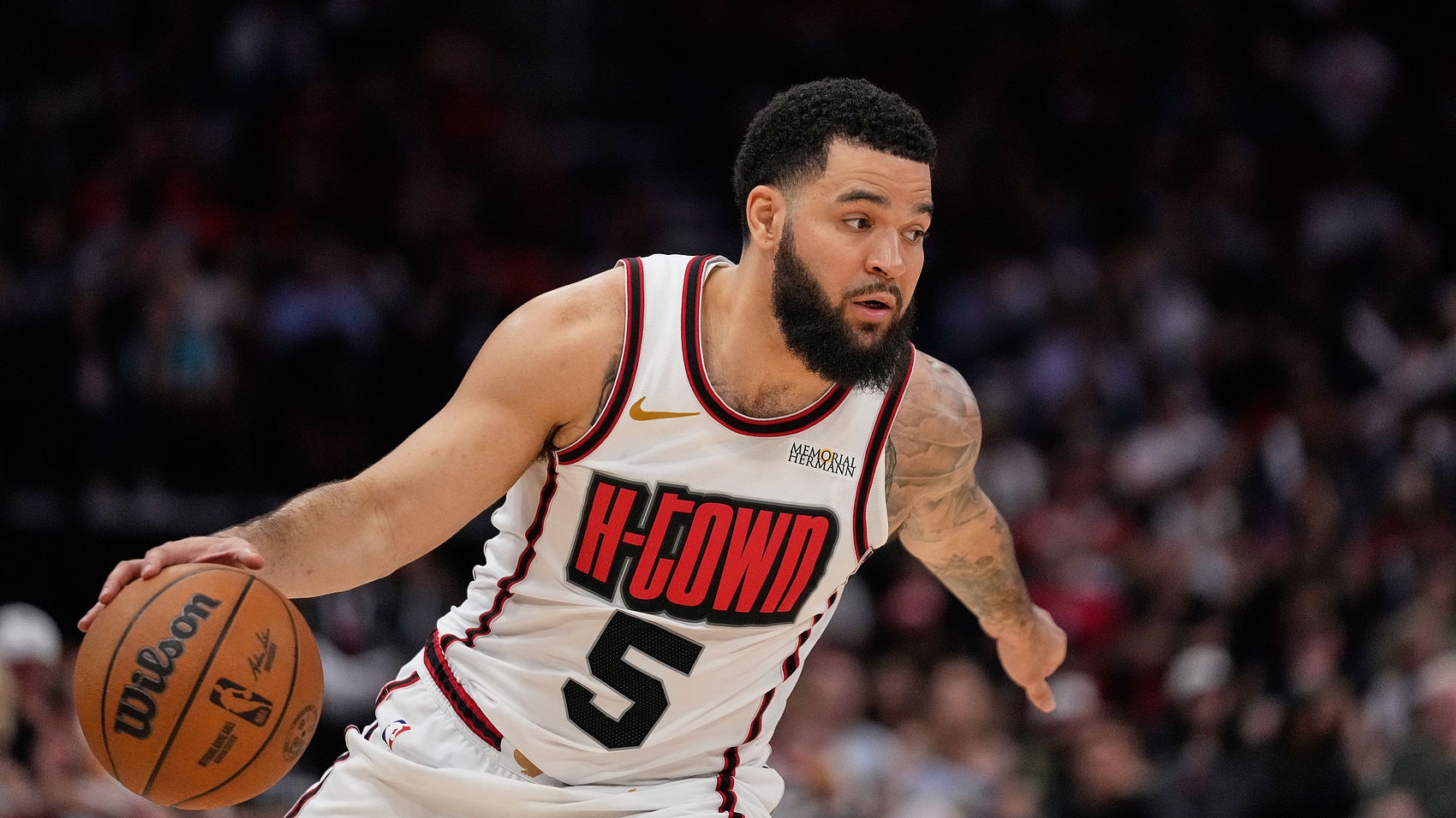 关于赛后休斯敦火箭备战德甲，调整名单细节曝光，悬念犹存，资深球员宣示担当的信息